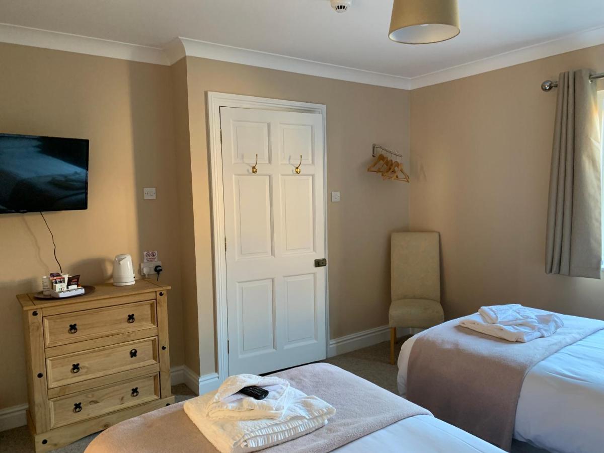 Lakeside Lodge Pidley Экстерьер фото