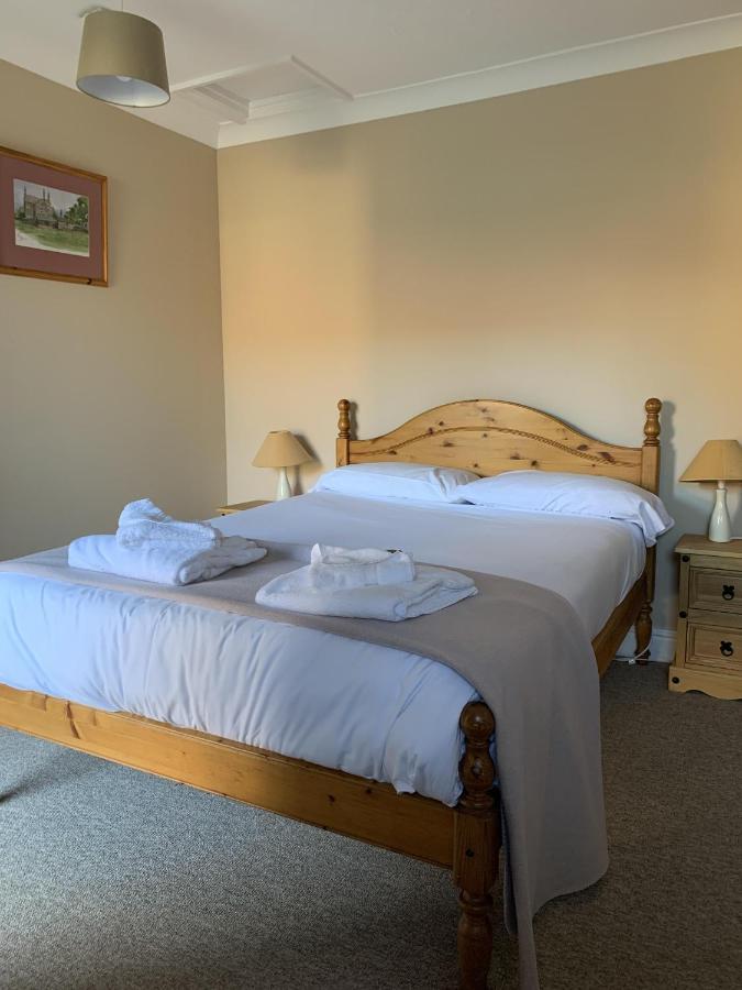 Lakeside Lodge Pidley Экстерьер фото